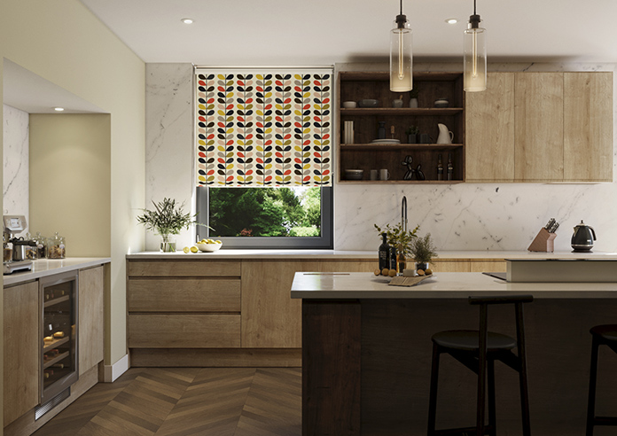 Orla Kiely Multi Stem, Tomato - Roller Blind - Image 3